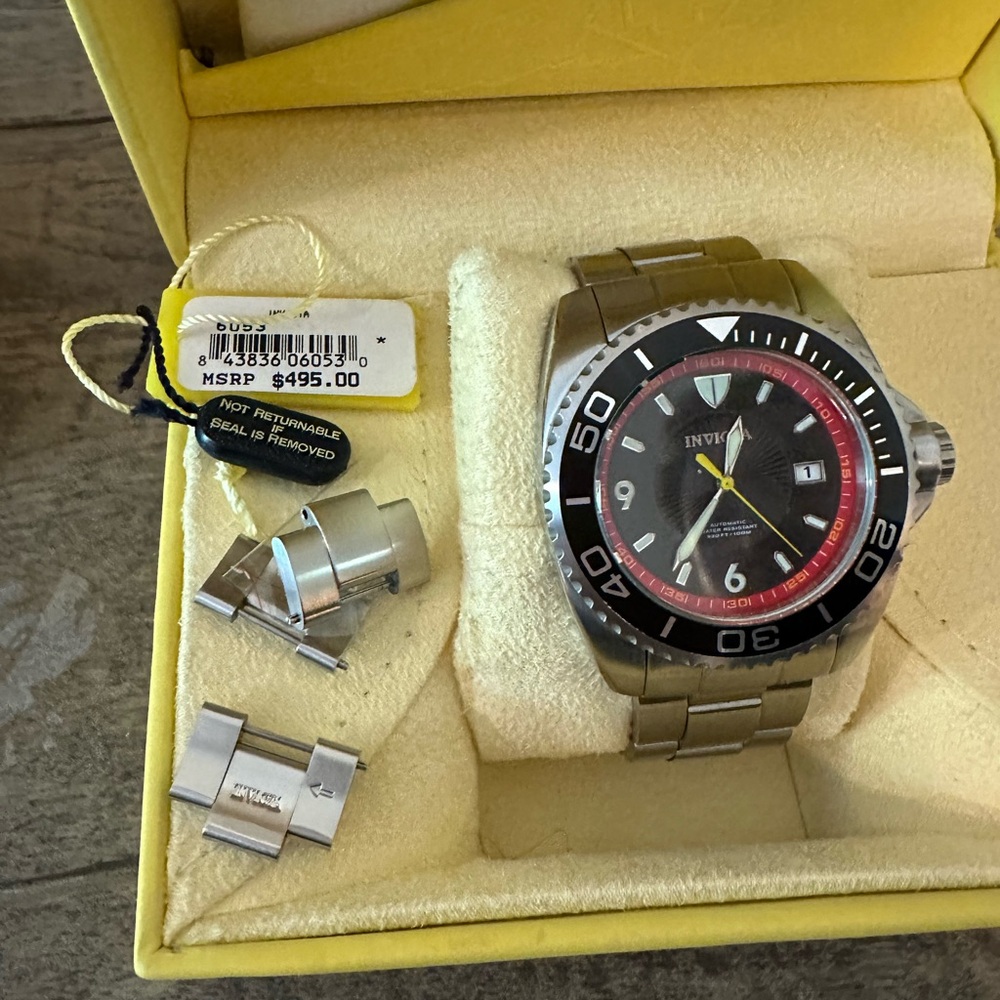 Invicta pro diver automatic watch